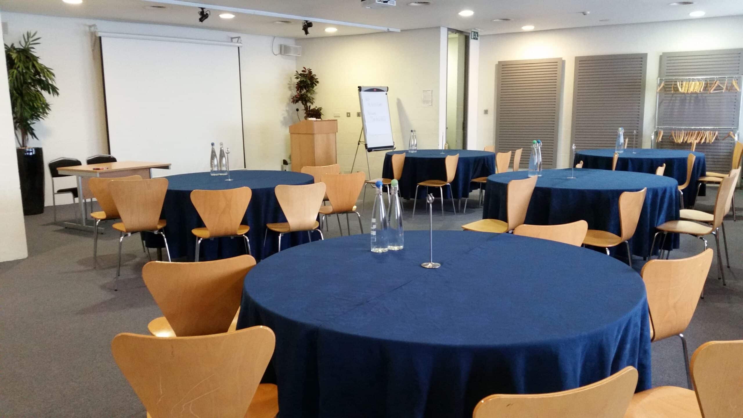 Turing Room - Cabaret 2